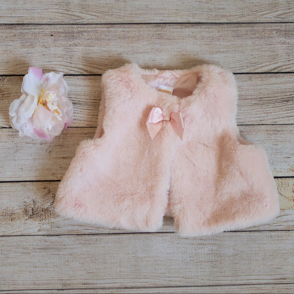 Gymboree baby winter vest. Faux fur, pink, soft